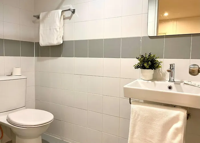 1-min Walk To Bts Thonglor Simple Spotless Great Value 曼谷
